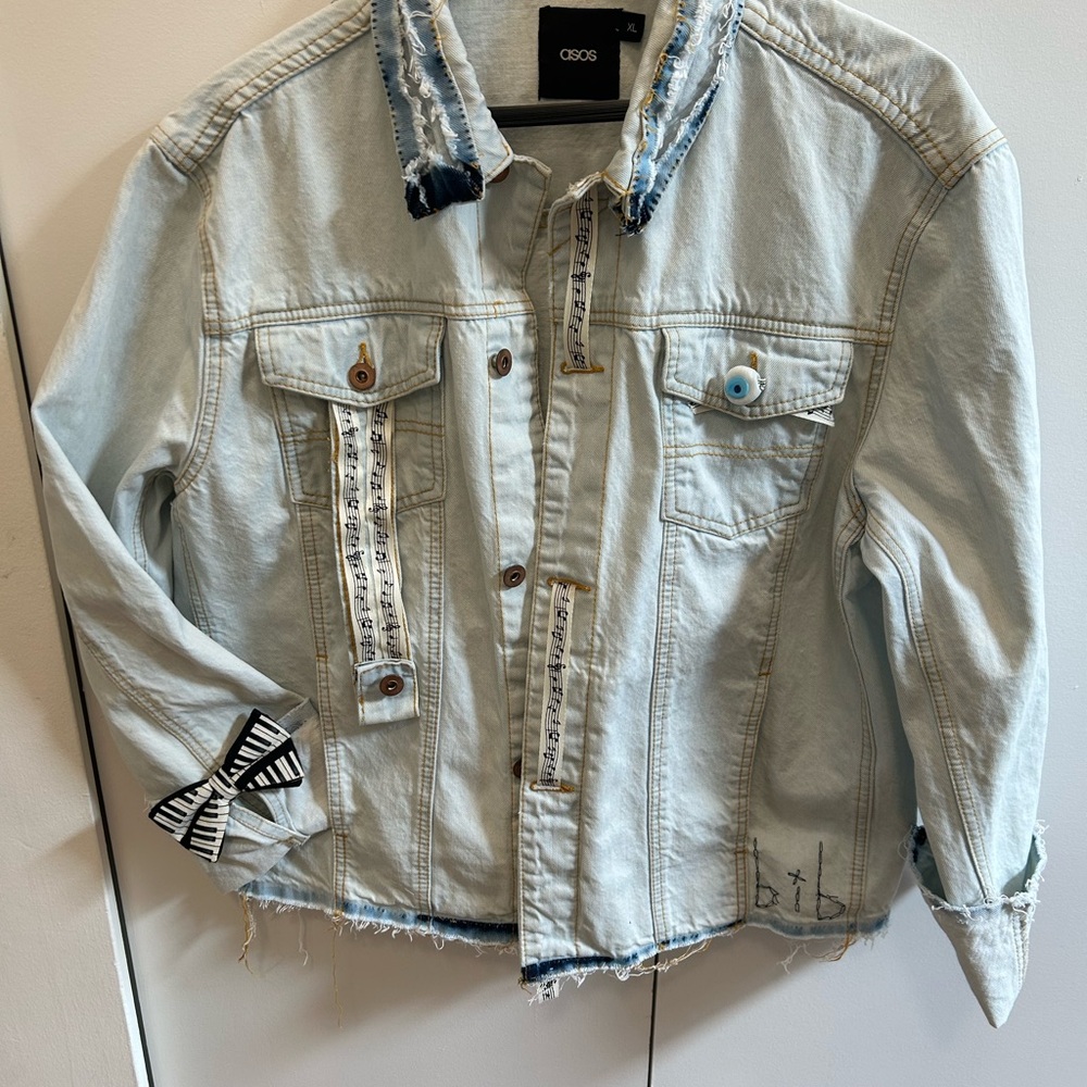 ASOS Light Blue Denim Jacket with Patchwork Accents - Picture 8 of 10